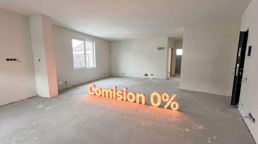 Apartament cu 3 camere semidecomandat în Bună Ziua