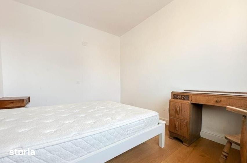 Apartament cu 3 camere semidecomandat în Mărăști