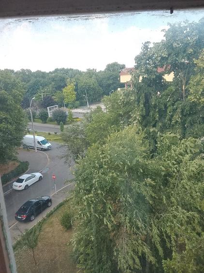 Garsonieră semidecomandată în Hipodrom