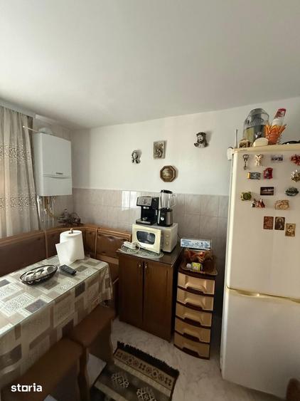 Apartament cu 2 camere semidecomandat în George Enescu