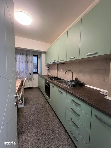 Apartament cu 2 camere, mobilat în Central