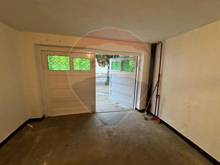 DE ÎNCHIRIAT- apartament 2 camere + garaj - 4