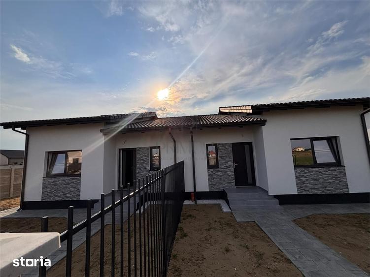 Casă cu 3 camere cu Teren 375 Mp în Central