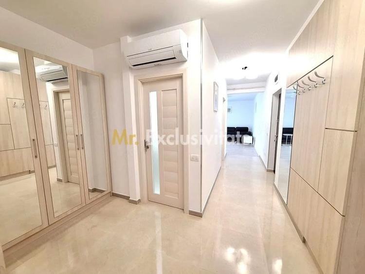 Apartament cu 4 camere decomandat în Craiovei