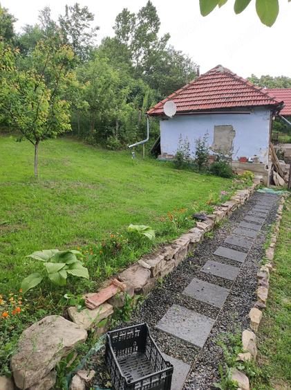 Casă cu 1 camere cu Teren 1500 Mp în Central