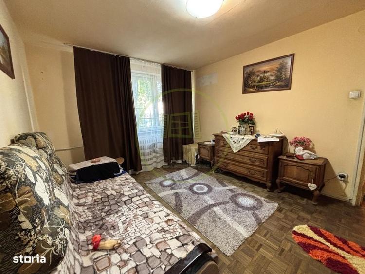 Apartament cu 2 camere semidecomandat, mobilat în Rovine