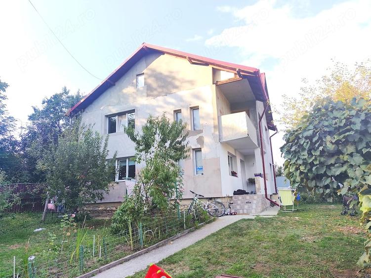 Casă cu Teren 375 Mp în Central
