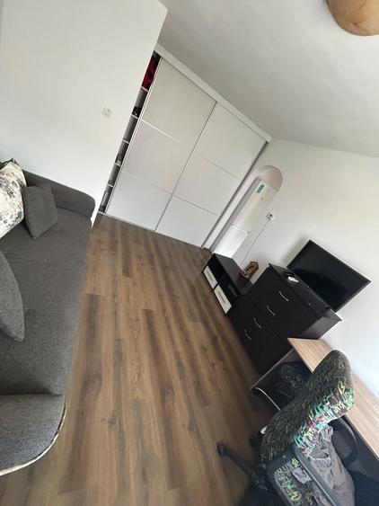 Apartament cu 2 camere semidecomandat în Electroprecizia