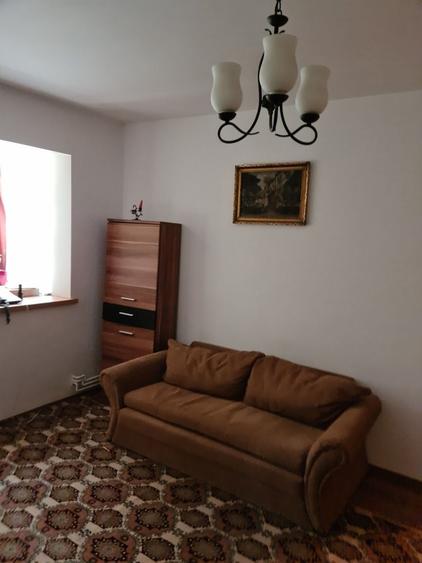 Apartament cu 2 camere semidecomandat în Drumul Carului