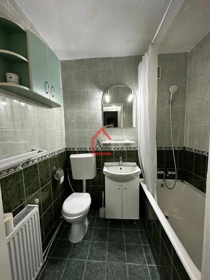 Apartament cu 2 camere decomandat, mobilat în Metalurgie