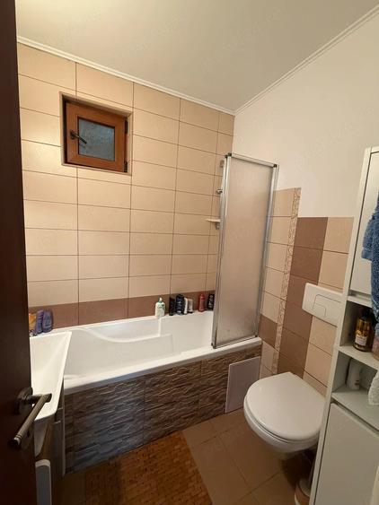 Casă cu Teren 600 Mp în Central