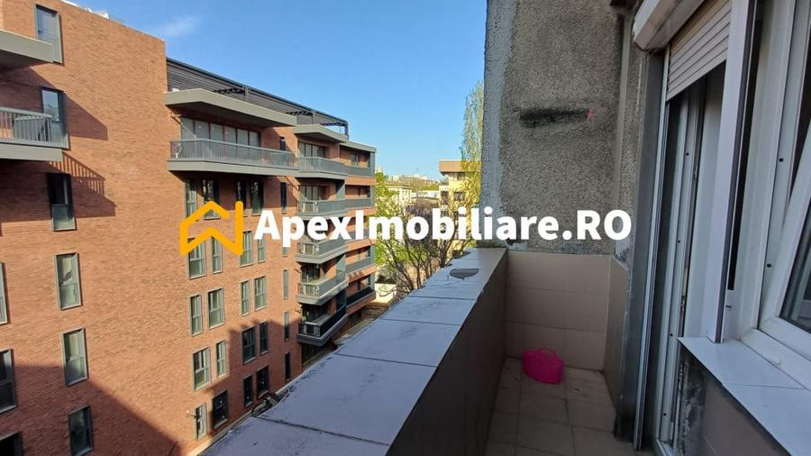 Apartament cu 2 camere semidecomandat în Cișmigiu