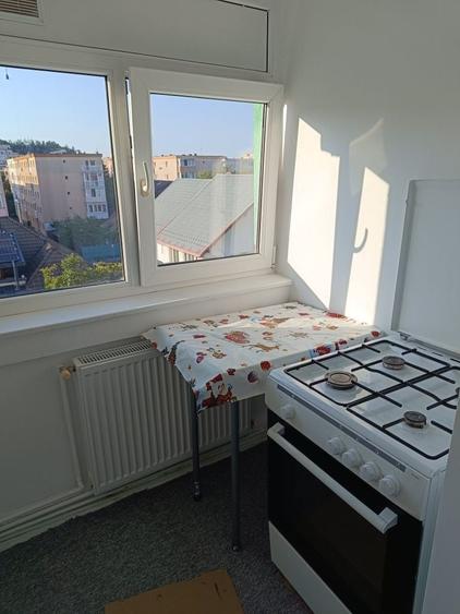Garsonieră decomandată în Drumul Carului