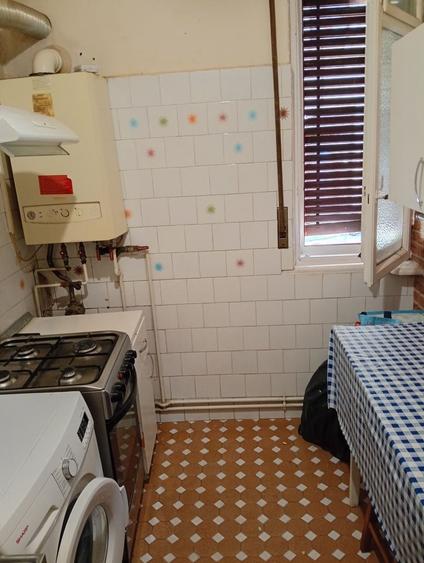 Apartament cu 3 camere în Universitate