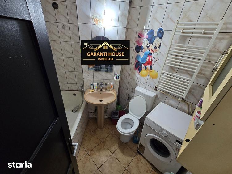 Apartament cu 2 camere decomandat în Central