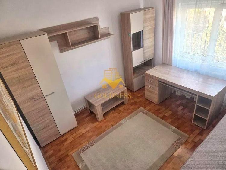 Apartament cu 2 camere decomandat, mobilat în Plopilor