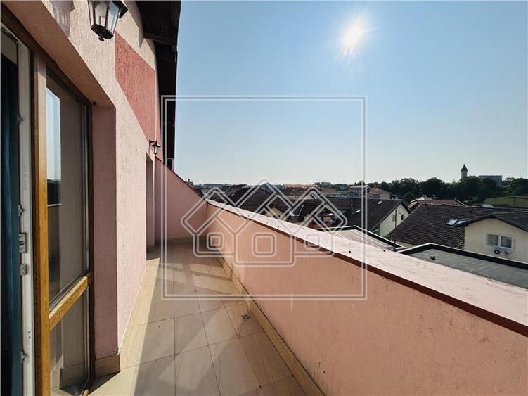 Ap pe 2 niveluri, 75 mp utili + 2 balcoane, mobilat modern - 19