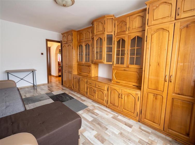 Apartament cu 2 camere decomandat în Burdujeni