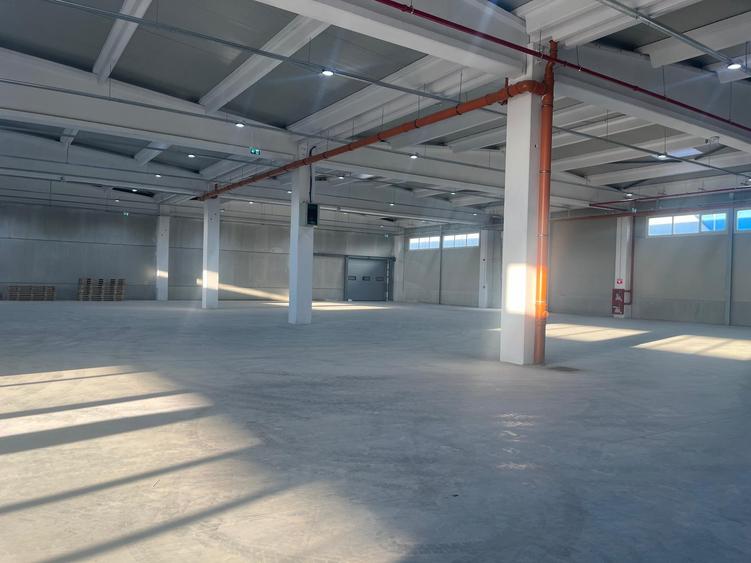 Spațiu industrial, de 4,700 mp, în Bolintin-Deal