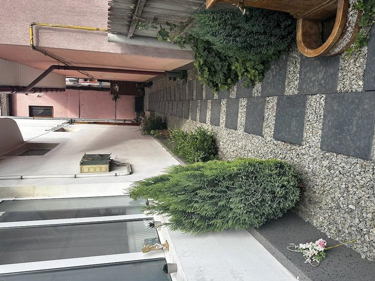 Casă cu Teren 170 Mp în Central