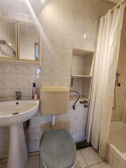 Casă individuală cu 3 camere cu Canalizare în Baciu