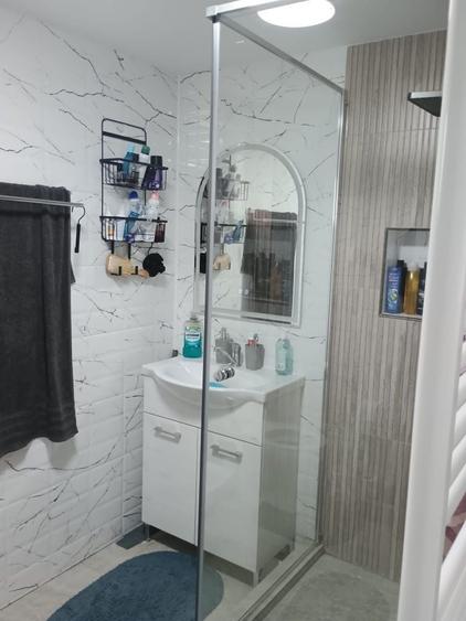 Casă cu 3 camere în Central