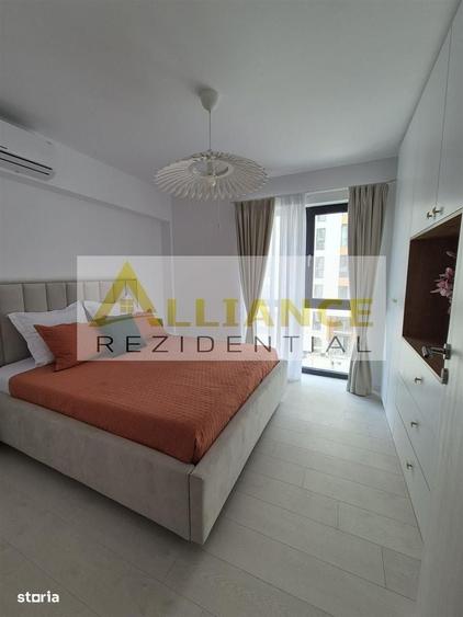 Apartament cu 3 camere în Central — fotografia 3