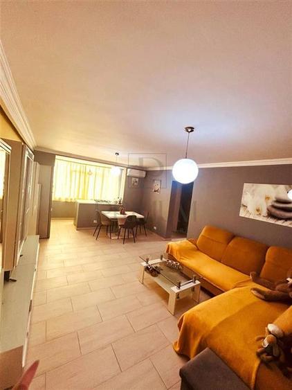 Apartament cu 3 camere decomandat, mobilat în Dumbrăvița