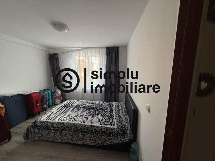 Casă individuală cu 4 camere cu Canalizare în Bariera Vâlcii
