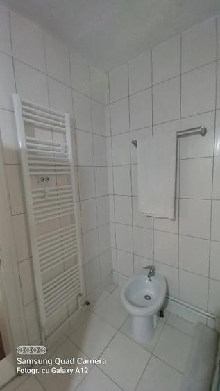 Casă cu 3 camere cu Teren 335 Mp în Central