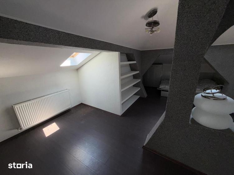 Apartament cu 5 camere în Străulești