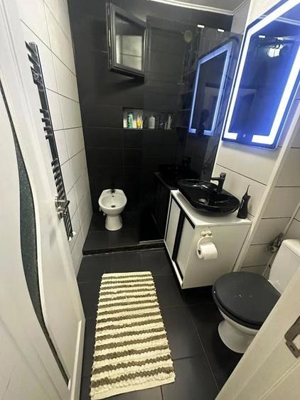 Apartament cu 2 camere semidecomandat în Rolast