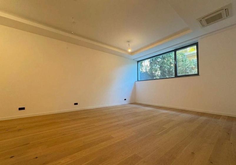 Apartament cu 2 camere decomandat în Floreasca