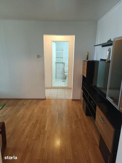 Apartament cu 2 camere, mobilat în Barbu Văcărescu