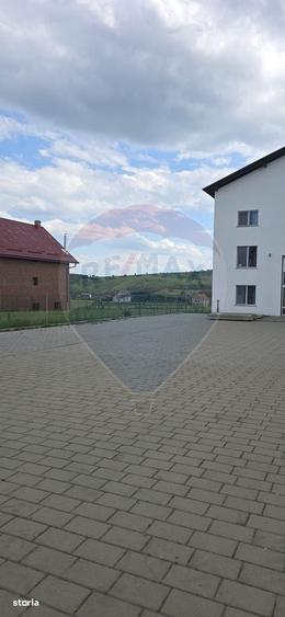 Spațiu comercial, de 650 mp, în Central