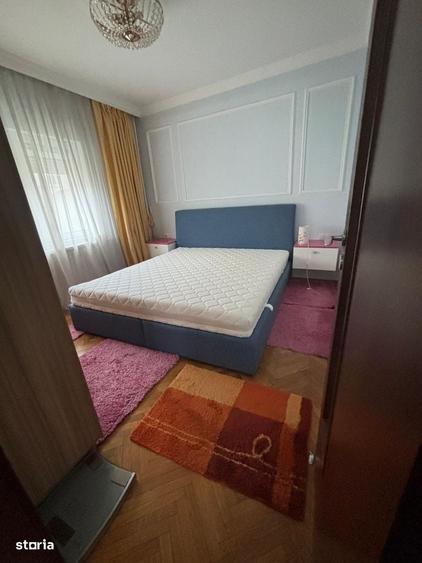 Apartament cu 3 camere decomandat în Tineretului