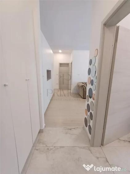 Apartament cu 3 camere decomandat în Chișoda