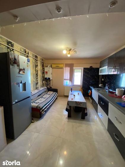 Apartament Craiovita 2camere cu centrala 3/4 - 4
