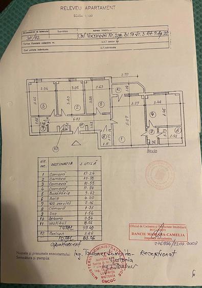 Apartament cu 4 camere semidecomandat în Văcăresti