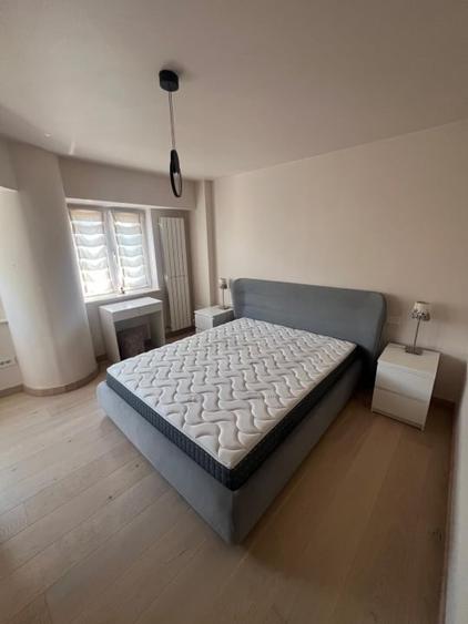 Apartament cu 2 camere semidecomandat, mobilat în Știrbei Vodă