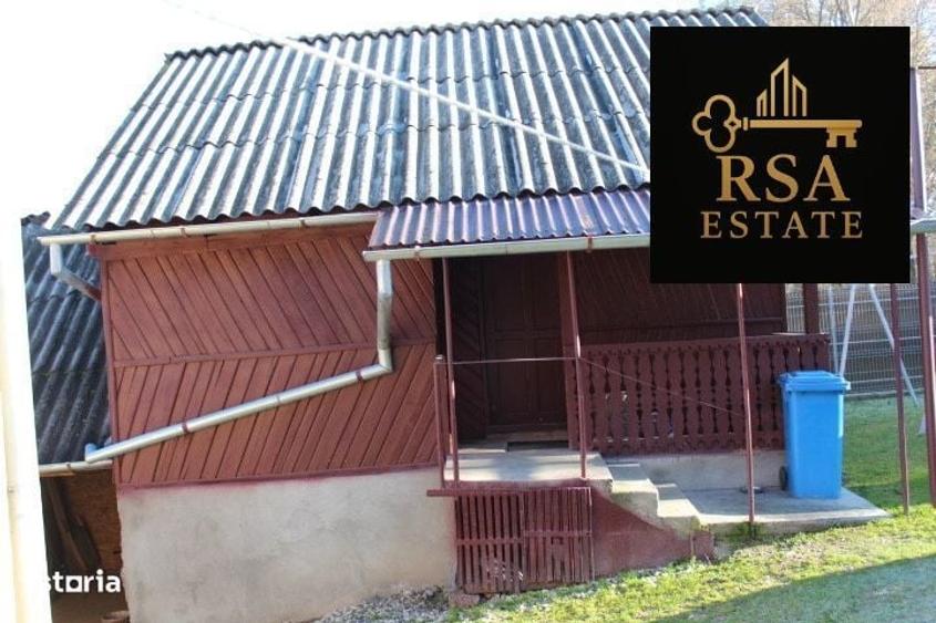 Casă cu 4 camere în Barcanele