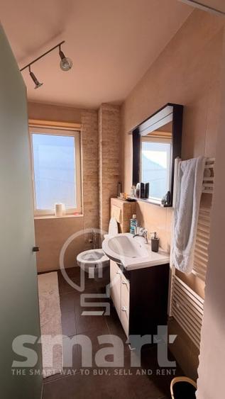 Apartament cu 2 camere semidecomandat în Florești