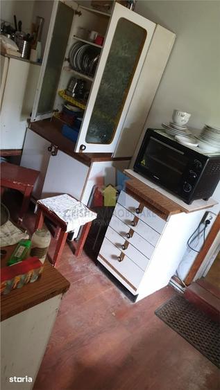 Casă cu 3 camere cu Teren 158 Mp în Central