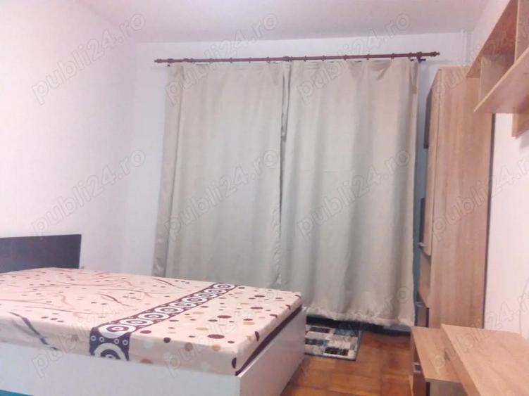 Apartament cu 2 camere decomandat în Romanilor