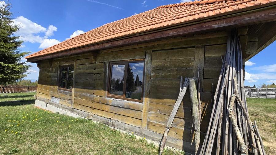 Casă cu 3 camere în Râșca