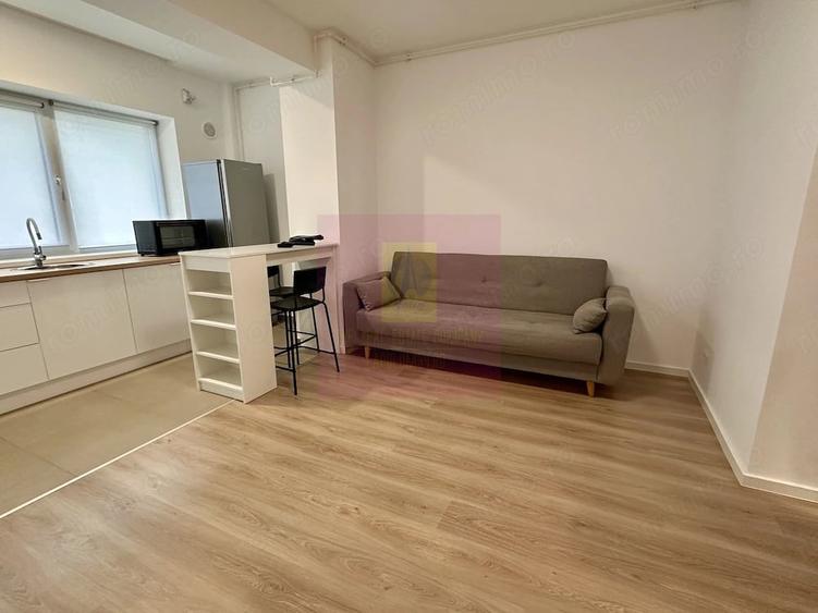 Apartament cu 2 camere semidecomandat în Sebastian