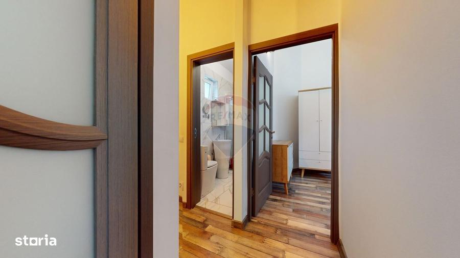 Apartament cu 3 camere decomandat, mobilat în 15 Noiembrie