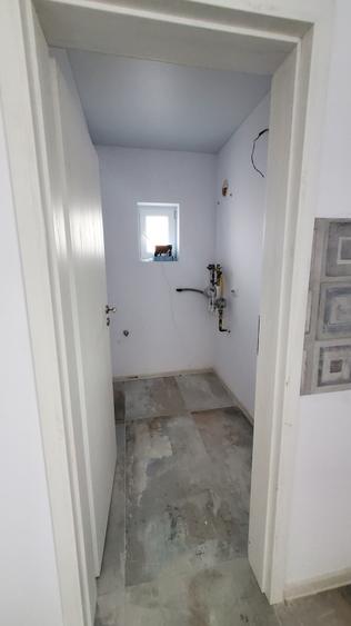 Casă individuală cu 4 camere cu Canalizare în Haliu