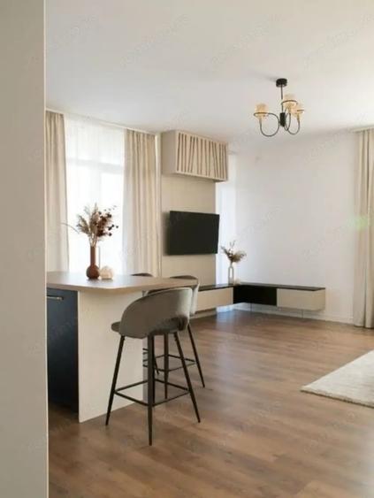Apartament cu 2 camere semidecomandat în Central