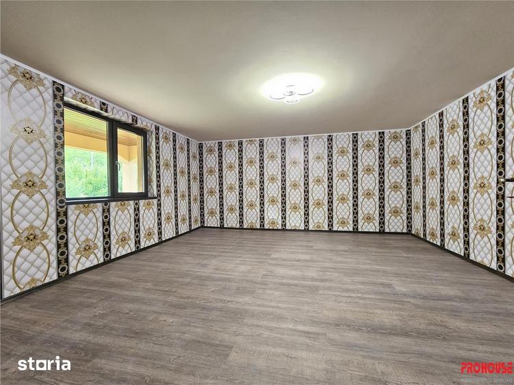 Casă cu 6 camere decomandat cu Teren 887 Mp în Central